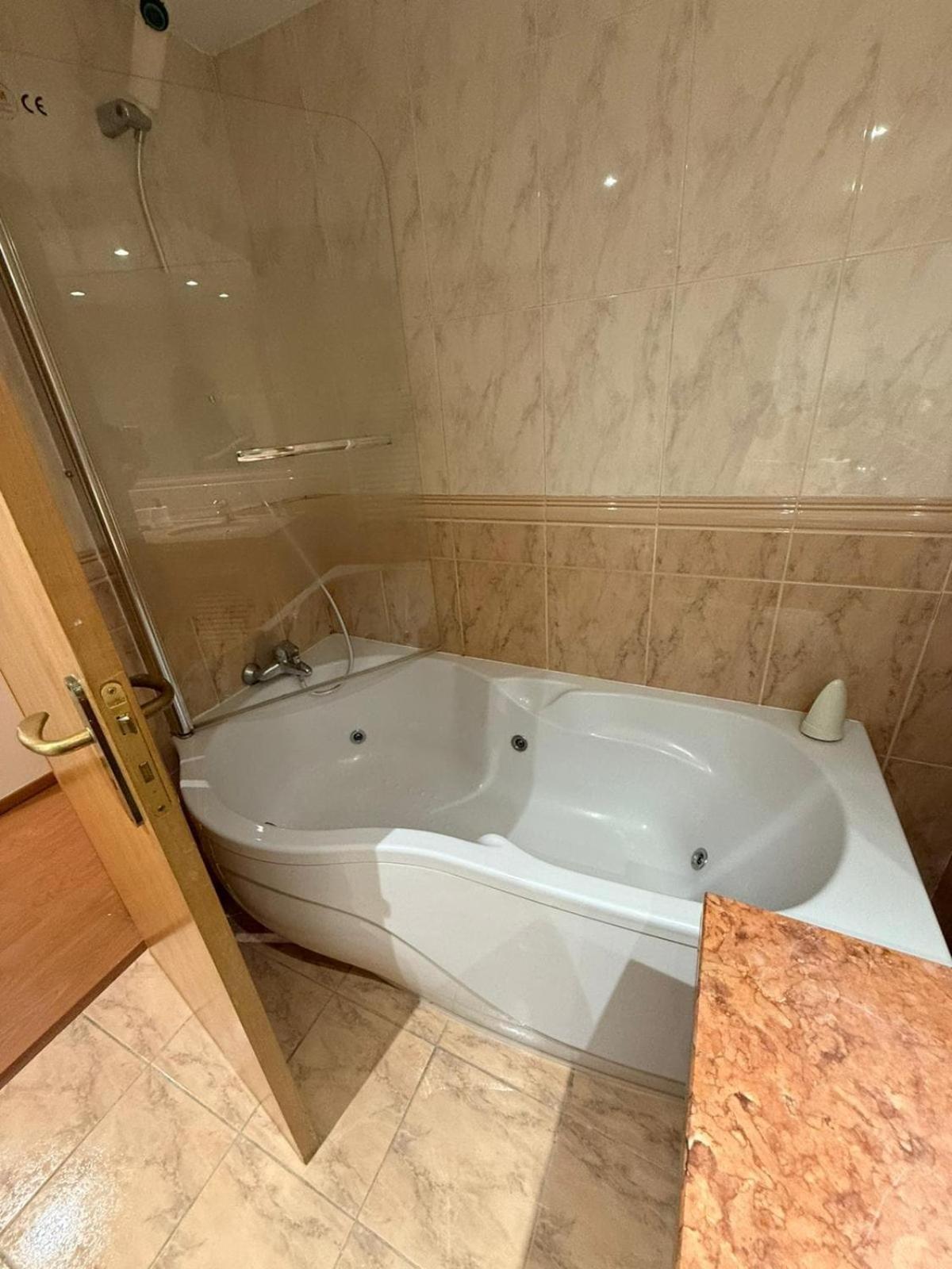 Apartamento 3br Family-sized Flat In Lumiar