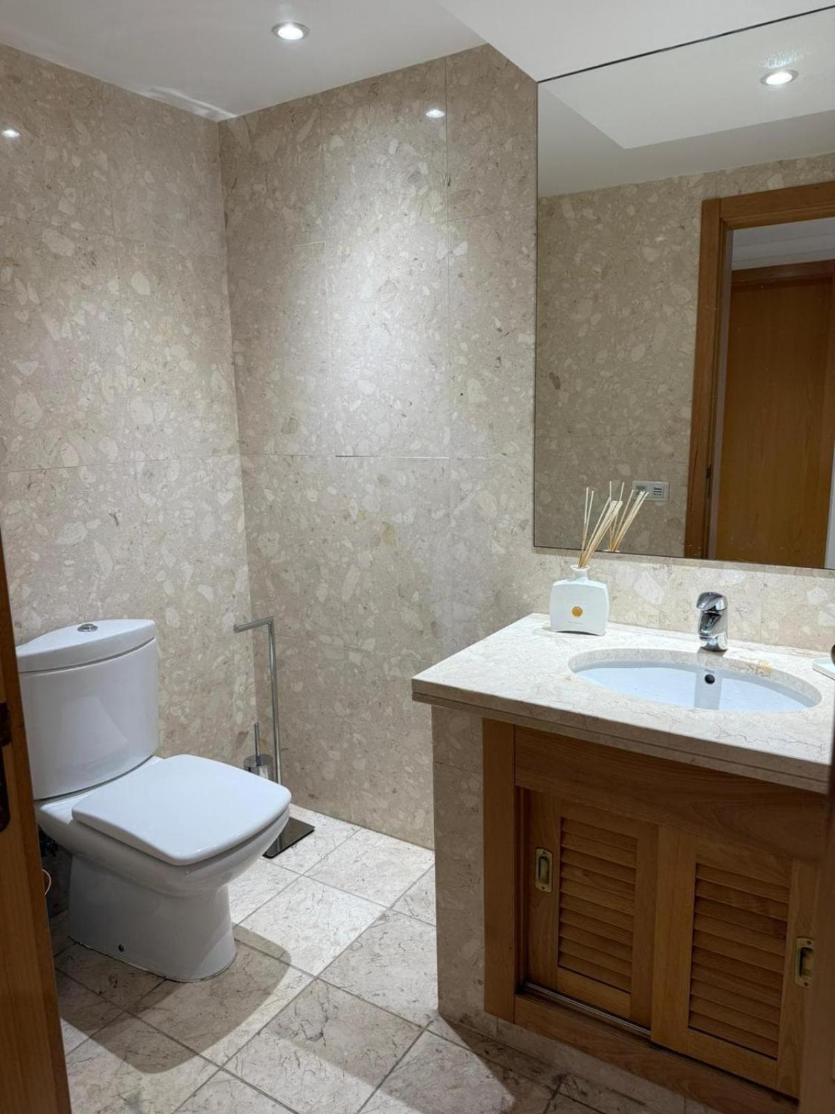 3br Family-sized Flat In Lumiar *