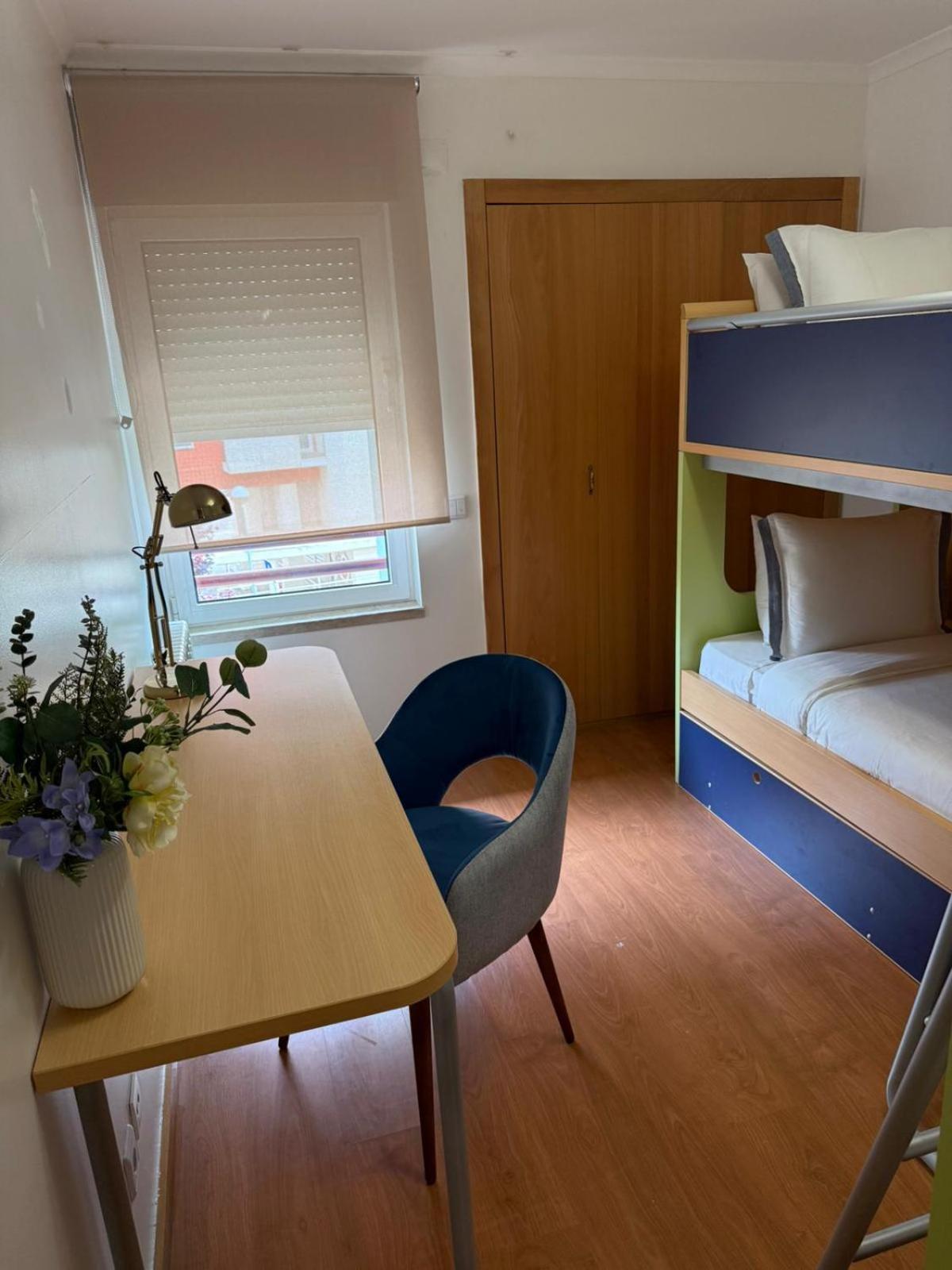 3br Family-sized Flat In Lumiar Apartamento